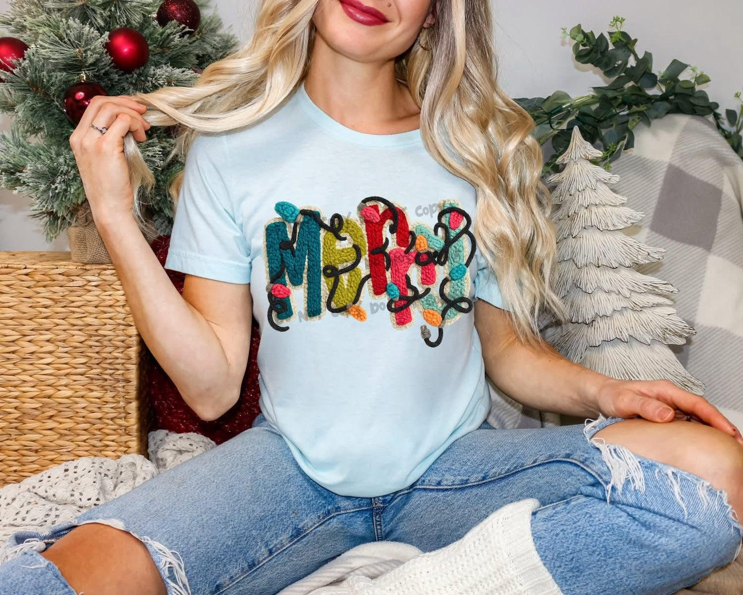 Faux Yarn Merry with LightsT-Shirt