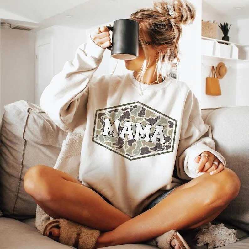 Mama Camo PatchT-Shirt