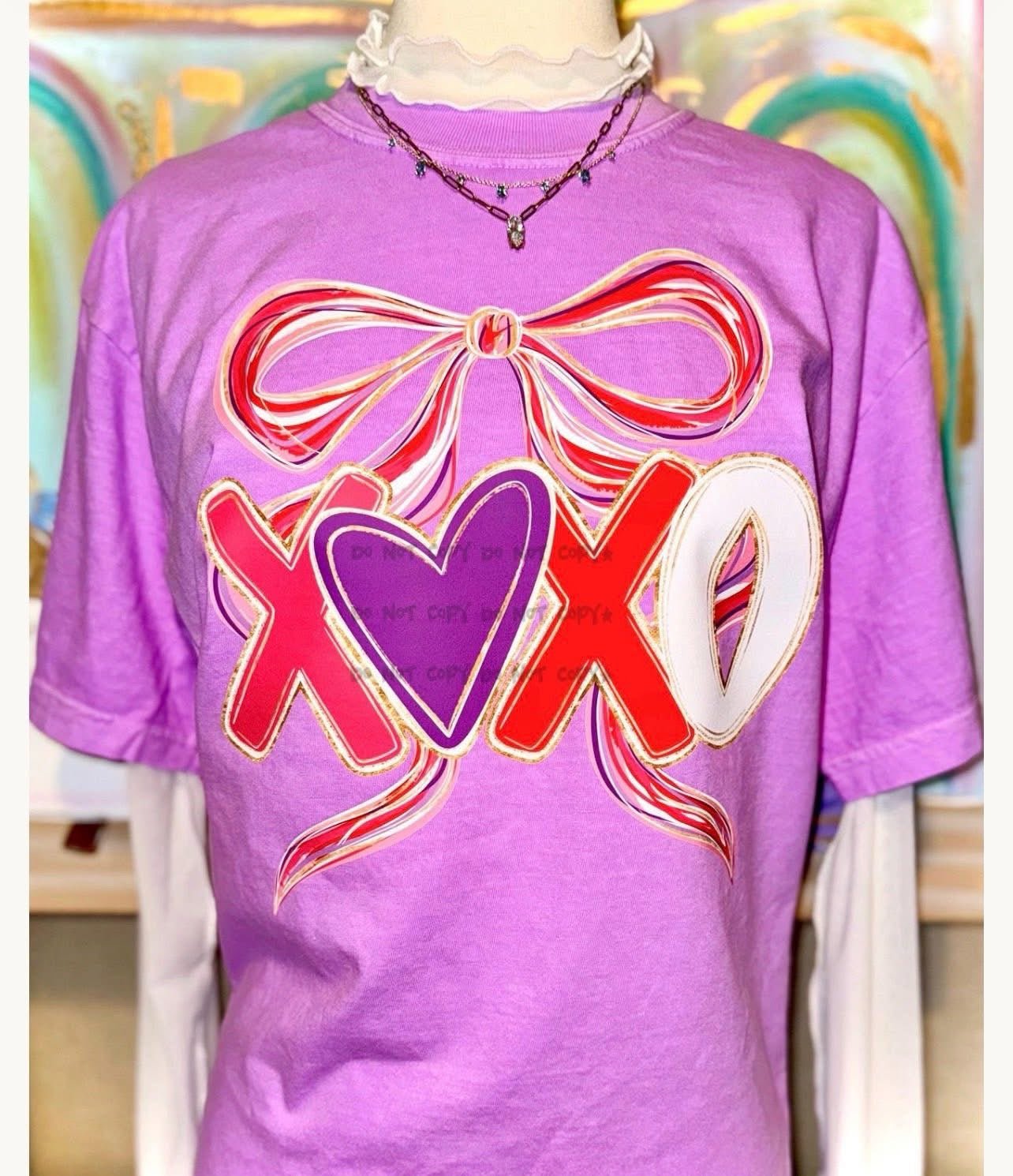 XOXO Bow HeartT-Shirt