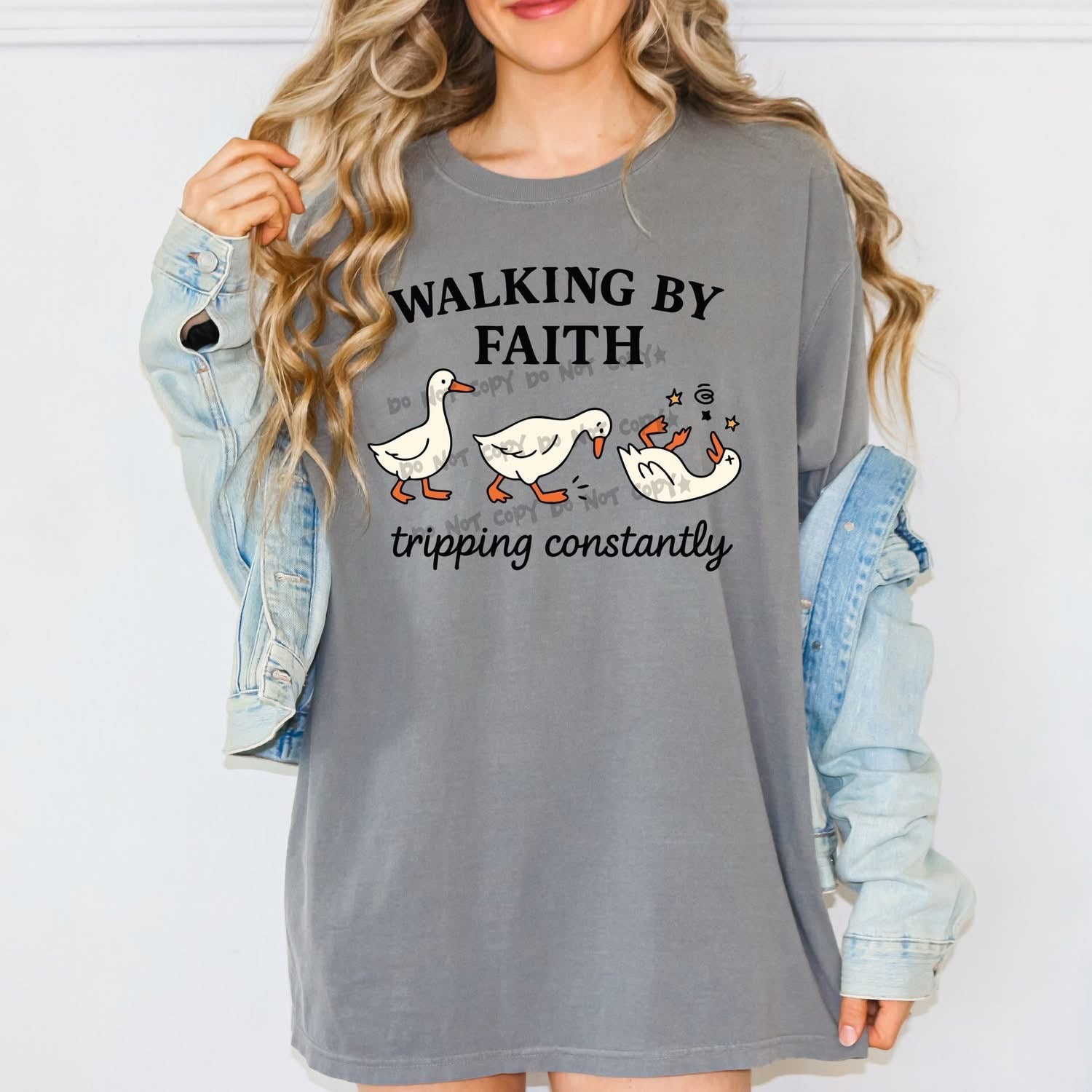 Walking by faith goose TeeT-Shirt
